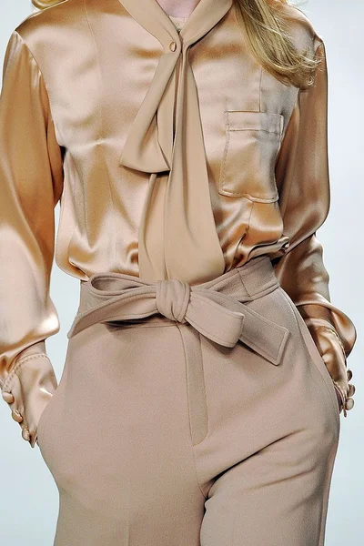 Look 1